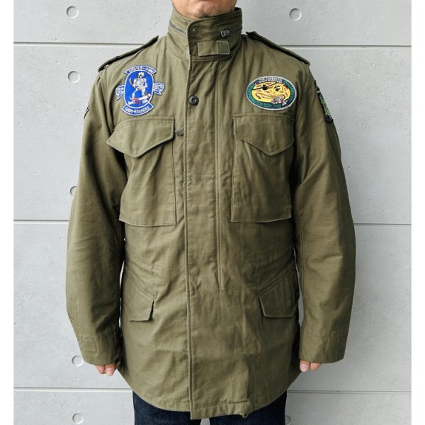 画像2: BUZZ RICKSON'S バズリクソンズ BR15804 Type M-65 “BUZZ RICKSON MFG. CO.” 13th BOMB. SQ. "GRIM REAPERS" 第13爆撃飛行隊 グリムリーパーズ ミリタリージャケット M-65 フィールドジャケット U.S.ARMY (2)