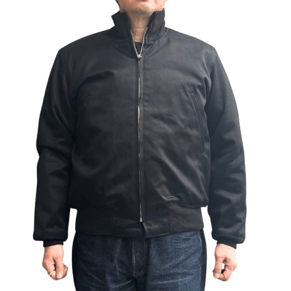 画像2: BUZZ RICKSON'S バズリクソンズ BR15775 WILLIAM GIBSON COLLECTION BLACK TANKERS SLASH POCKET ウィリアム ギブソン コレクション ブラックタンカース スラッシュポケット タンカースジャケット 小説家 ウィリアム・ギブソン ブラックシリーズ ミリタリー (2)