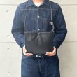 画像2: Y'2 LEATHER ワイツーレザー BG-18 NATURAL SCAR HORSE SACOCHE BAG ナチュラルスカー ホース サコッシュバッグ ショルダーバッグ  馬革 本革 (2)