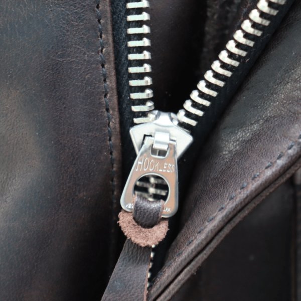 画像10: BUZZ RICKSON'S バズリクソンズ BR80664 WILLIAM GIBSON COLLECTION BLACK B-2 ウィリアムギブソンコレクション ブラックB-2 レザージャケット 革ジャン フライトジャケット B-2 小説家 ウィリアムギブソン ブラックシリーズ ムートン襟 (10)