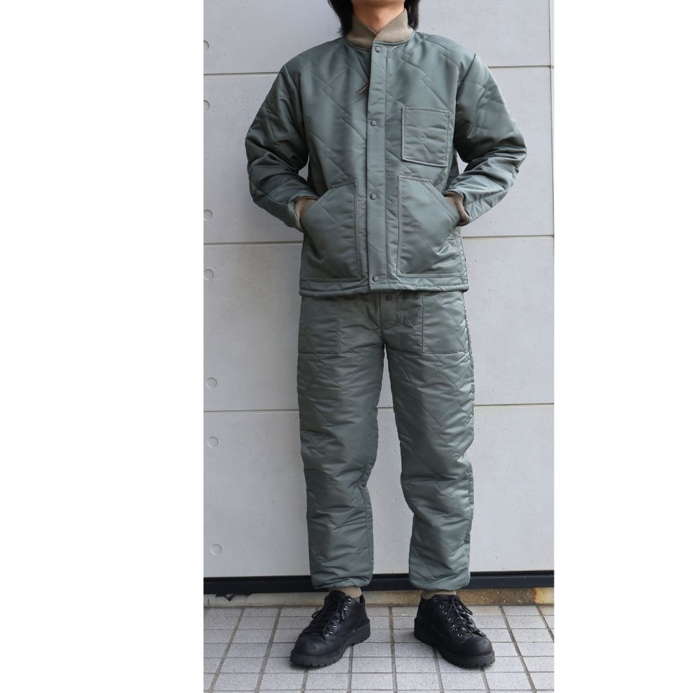 カンタベリー 三菱重工ダイナボアーズ クイーンズインサレーションジャケット灰3L カンタベリー 三菱重工ダイナボアーズ クイーンズ